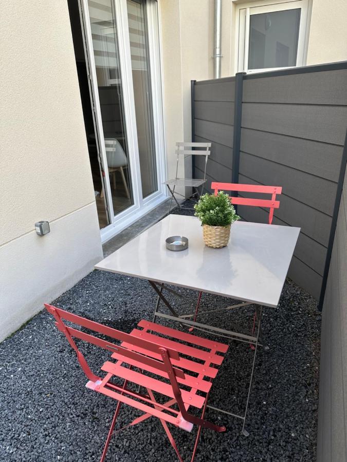 Apartment Le Sacre - Centre - Cour Privative - Parking Reims